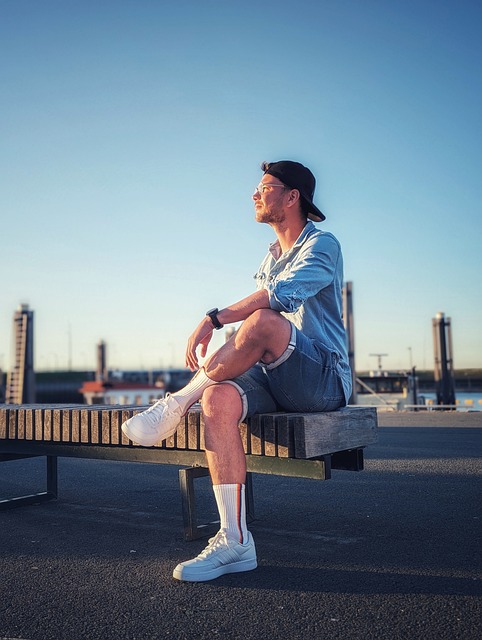 维金斯16+5助热火迎来生涯首次三连胜，希罗36分擒老鹰.